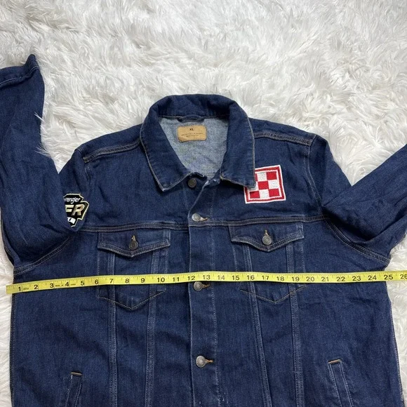 2020 Wrangler NFR‎ Texas Jean Jacket Denim Men XL Custom Patches Blue Rodeo